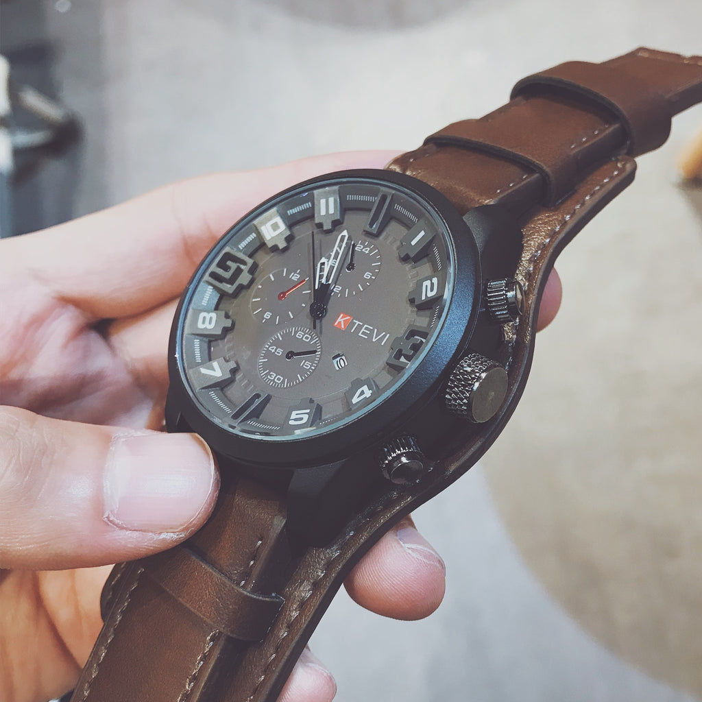 Hommes Trendy Coréen style montre de sport avec un grand cadran gras pour les étudiants