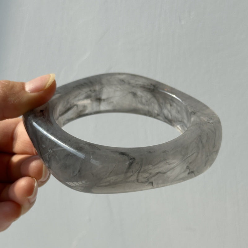 Bracelet européen et américain gris-noir Ombre résine