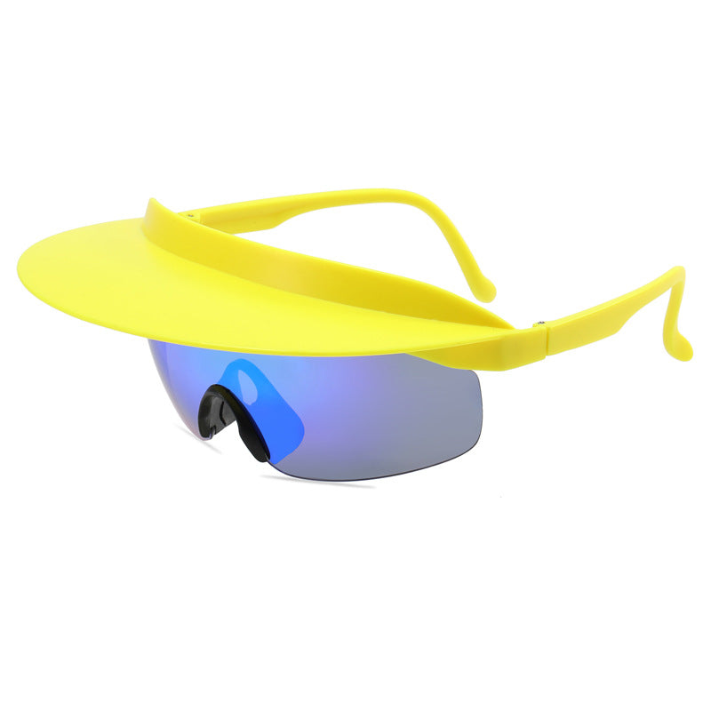 Grande cadre lunettes de vélo sont mode et coloré