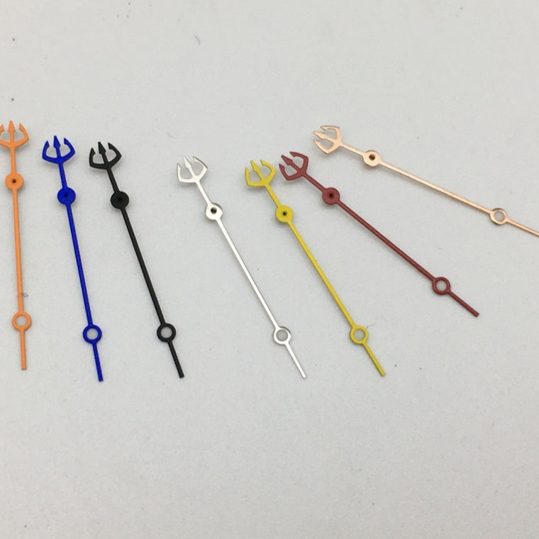 Mains de rechange simples pour la modification