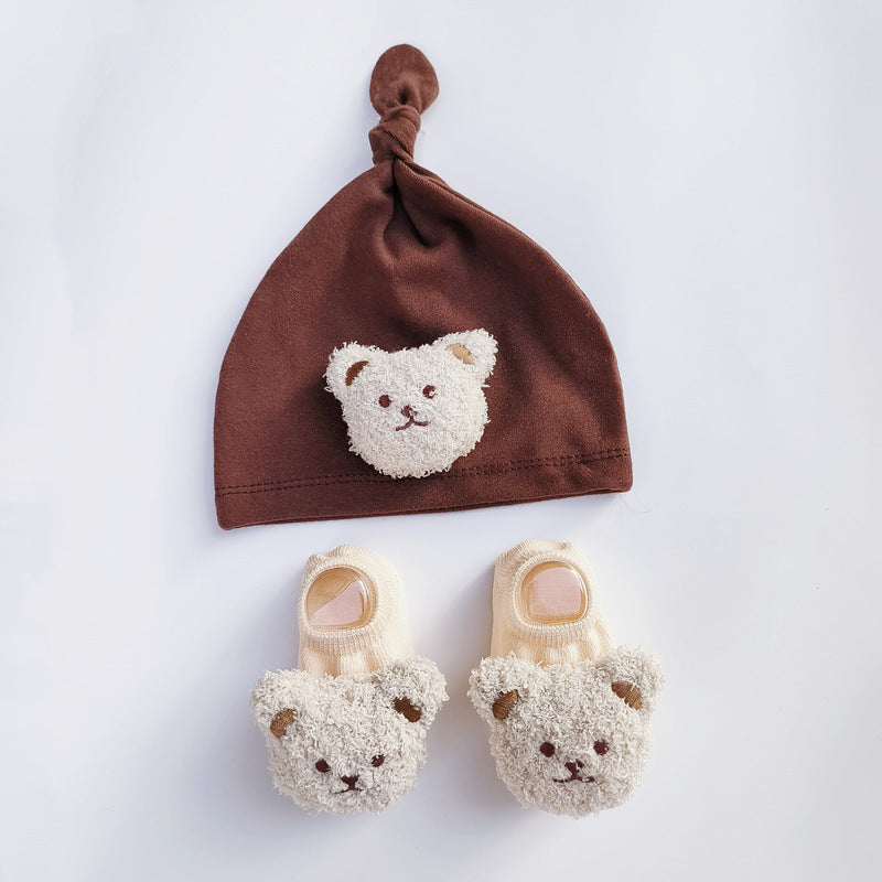 Bébés de printemps garçons et filles chaussons chapeau costume