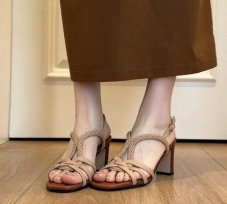 Femmes French Vintage Woven Cutout Ankle Strap Block Talon Sandales