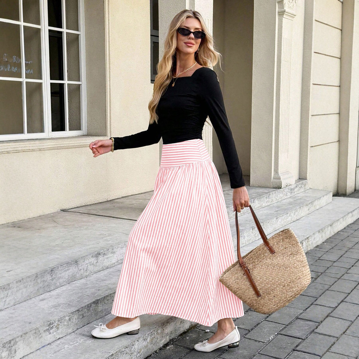 Jupe longue en ligne haute-courbée pour femmes avec un éclat complet