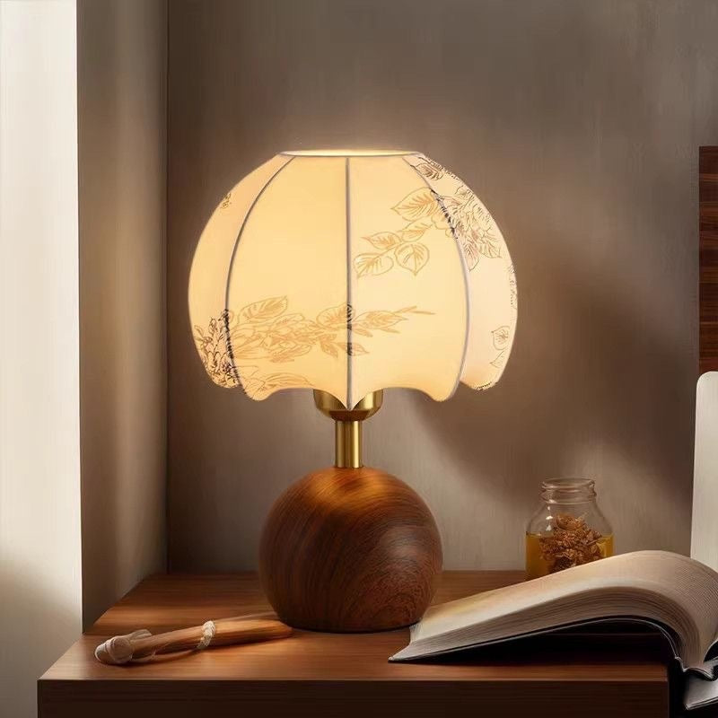 Modèle floral littéraire lampe de table vintage de style chinois