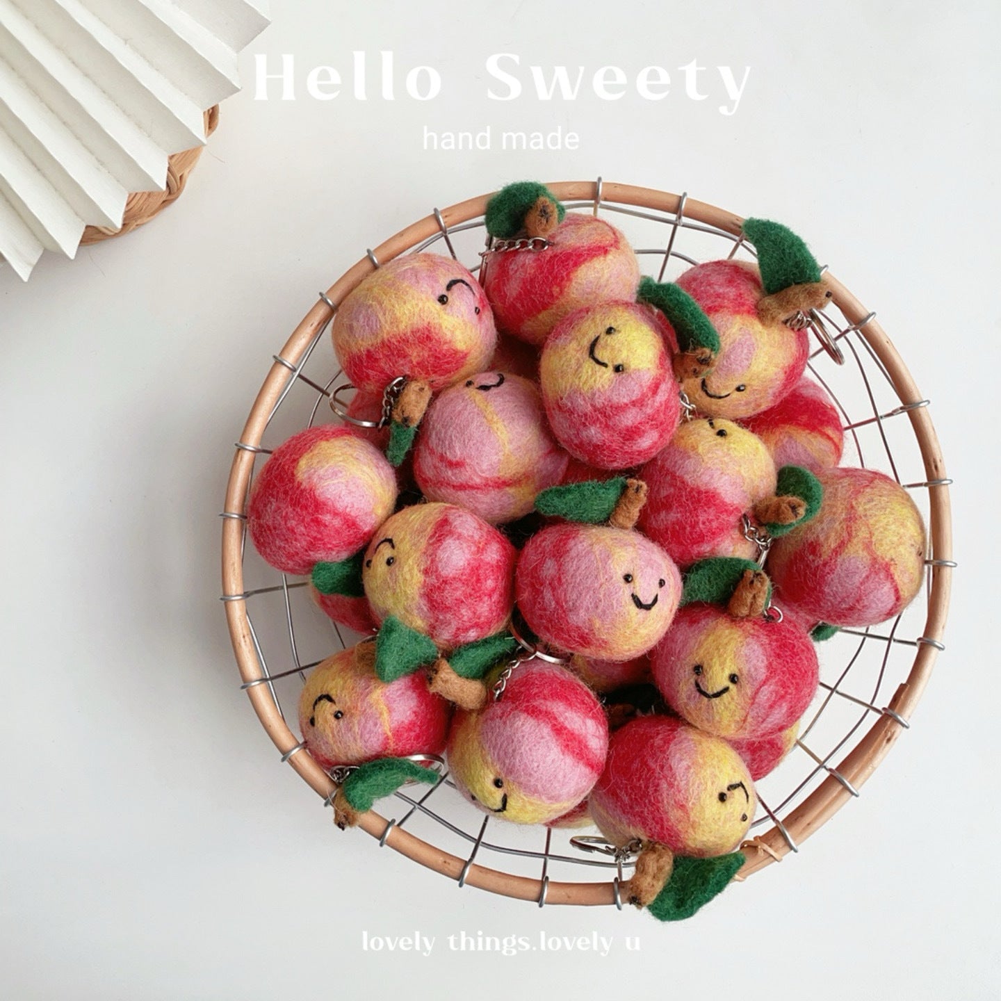 Nepal Laine fait main Felt Peach Fruit Porte-clés cadeau pendentif