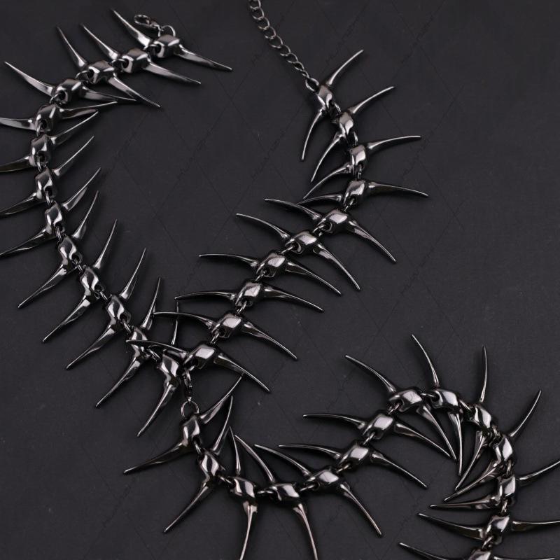 Collier pendentif à dos de beauté