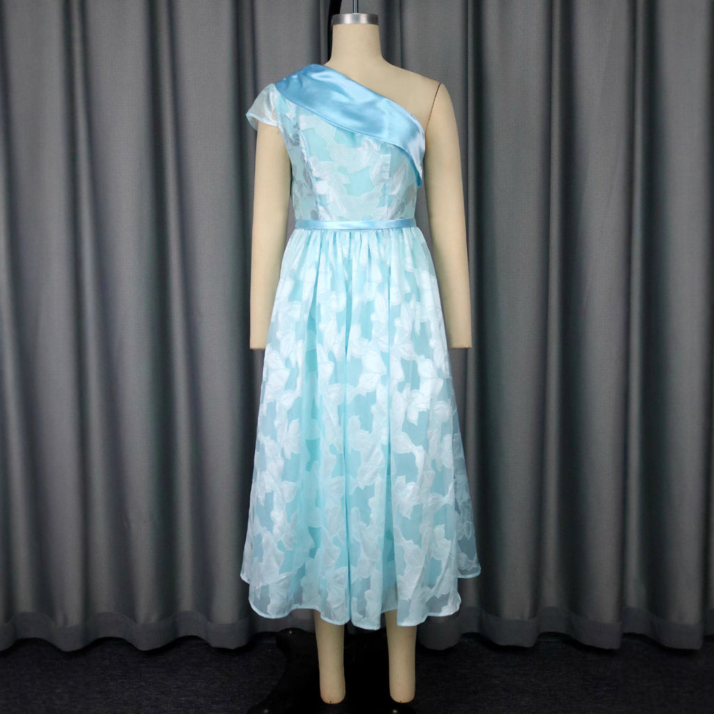 Robe de soirée contrastante oblique pour femmes Jacquard Robe élégante