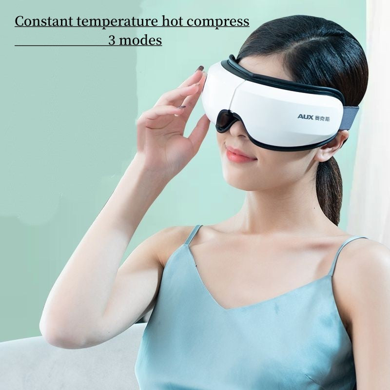 Massage des yeux soulage la fatigue des yeux et prévient l'artefact de la myopie