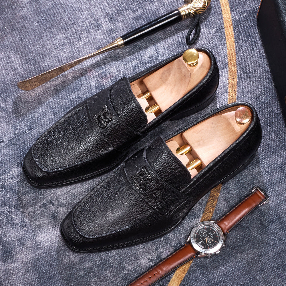 Mocassins pour hommes munis d'une semelle en cuir véritable et entièrement confectionnée de Cowhide