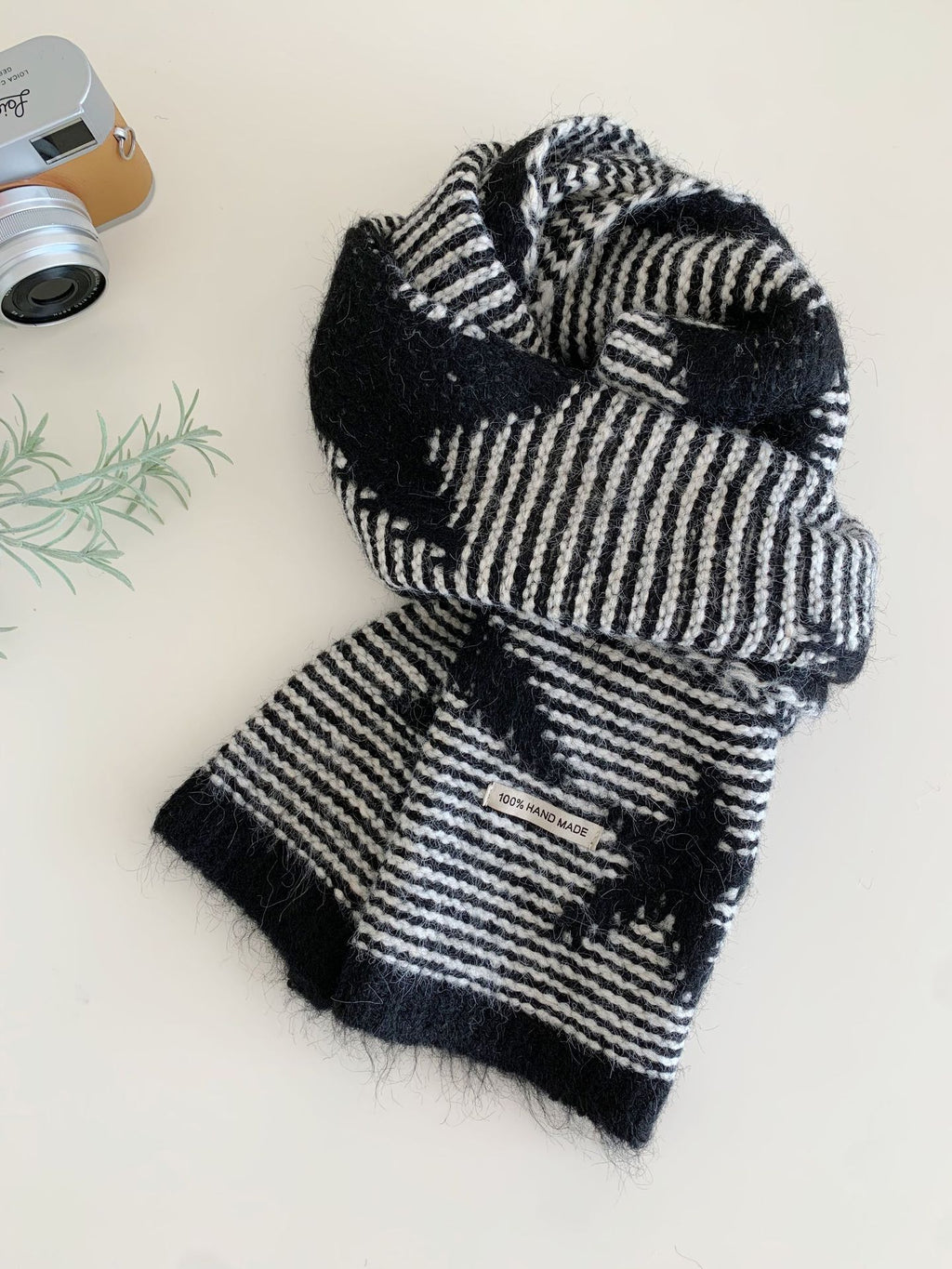 Écharpe d'hiver tricotée en étoile simple et polyvalente pour femmes