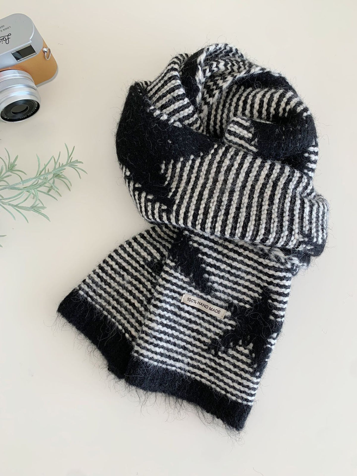 Écharpe d'hiver tricotée en étoile simple et polyvalente pour femmes