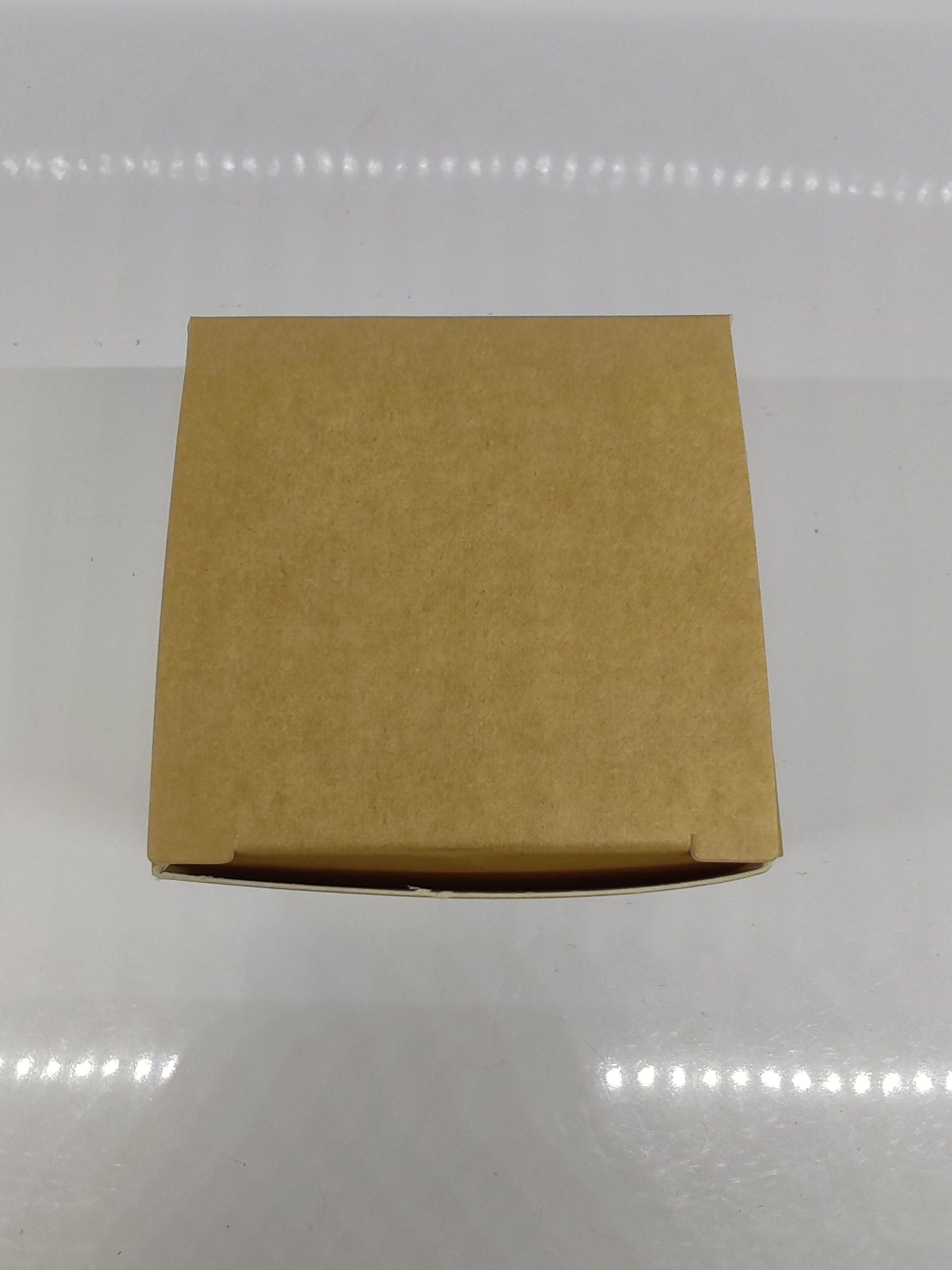 Crème de suif et d'humidité du visage