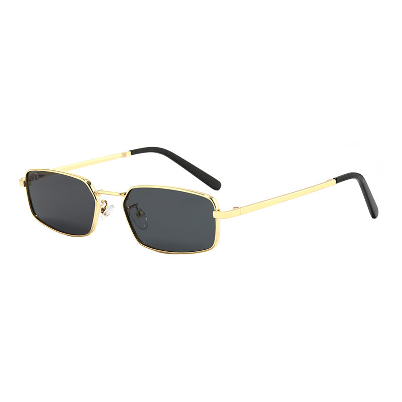 Lunettes de soleil tendance à la mode en métal