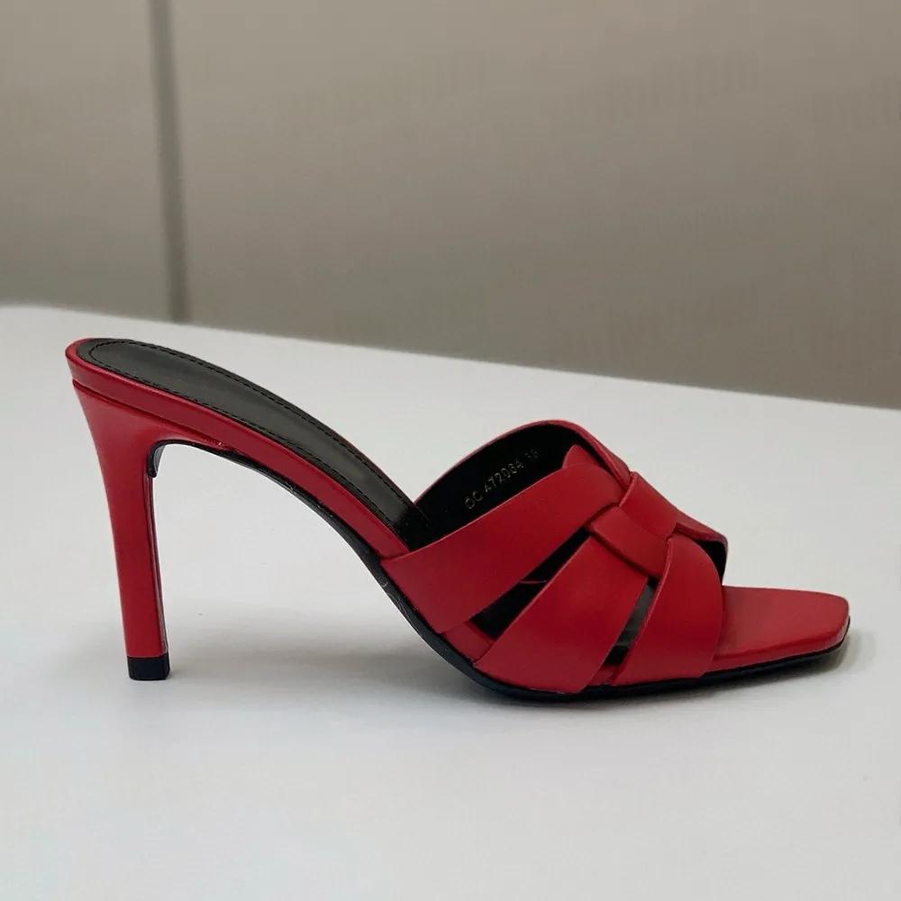 Niche Stiletto-heel femmes Versatile et mode en plein air Sandales