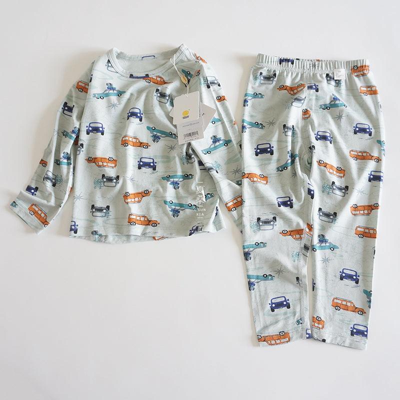 Pyjama à manches longues pour les garçons en chambre climatisée