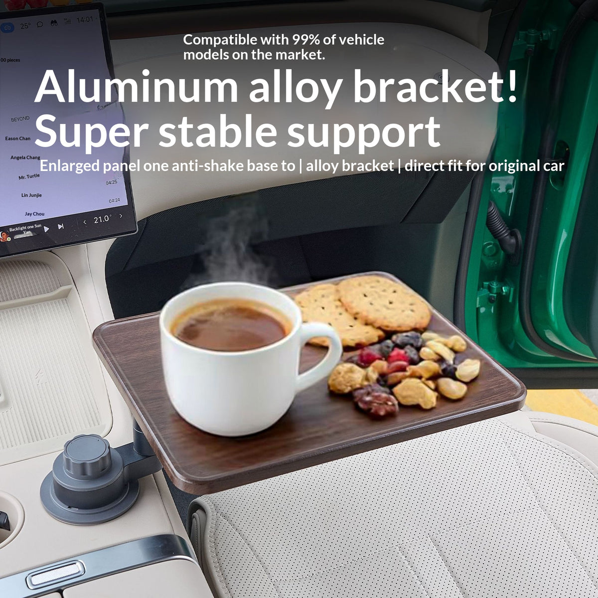Petit tableau suspendu en alliage d'aluminium dans un véhicule