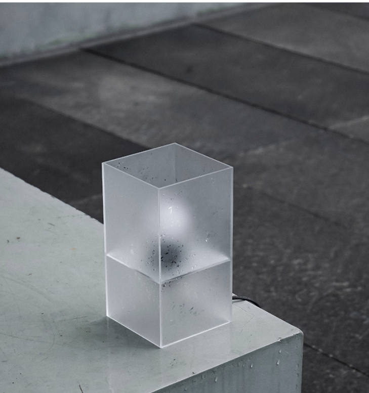 Bureau Original de Designer de Lampe Acrylique Frosted