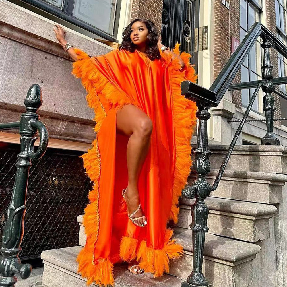 Robe décontractée pour femmes africaines Robe de luxe entièrement encerclée en plumes claires Bâtir Manche haute fente