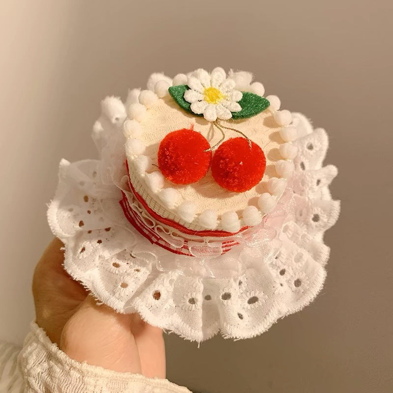 Cerise Cake Style Dentelle Coiffure