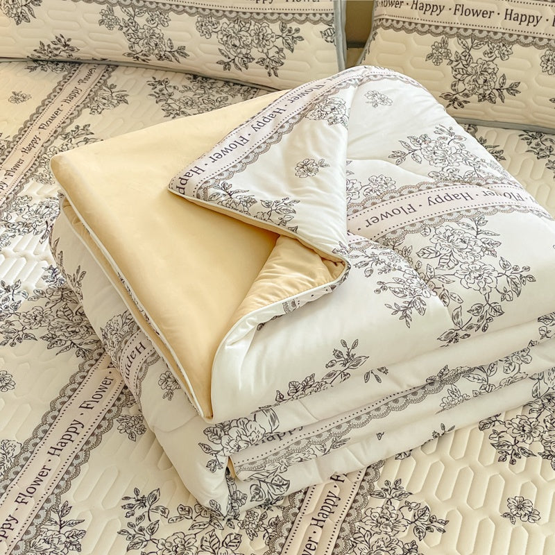 Fresh and Airy Cooling Ice-silk Summer Quilt Climatisation