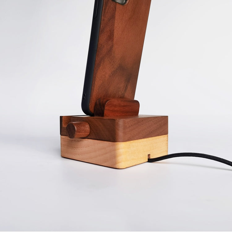 Base de recharge des téléphones portables en bois