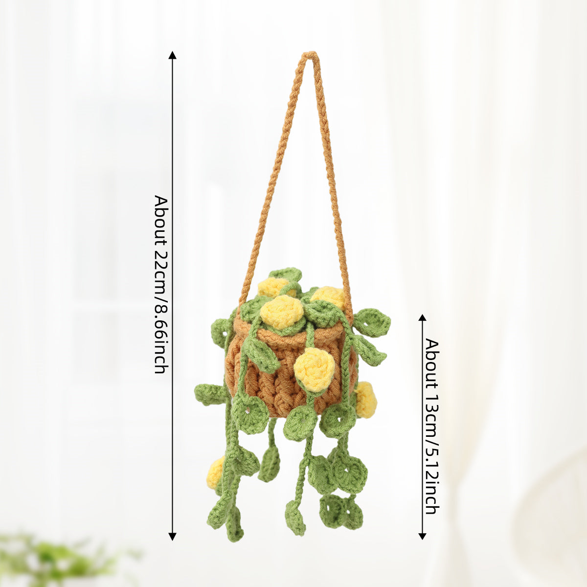 Crochet à la main suspendu ornement en pot avec des boutons de fleurs jaunes trailing et feuille verte V