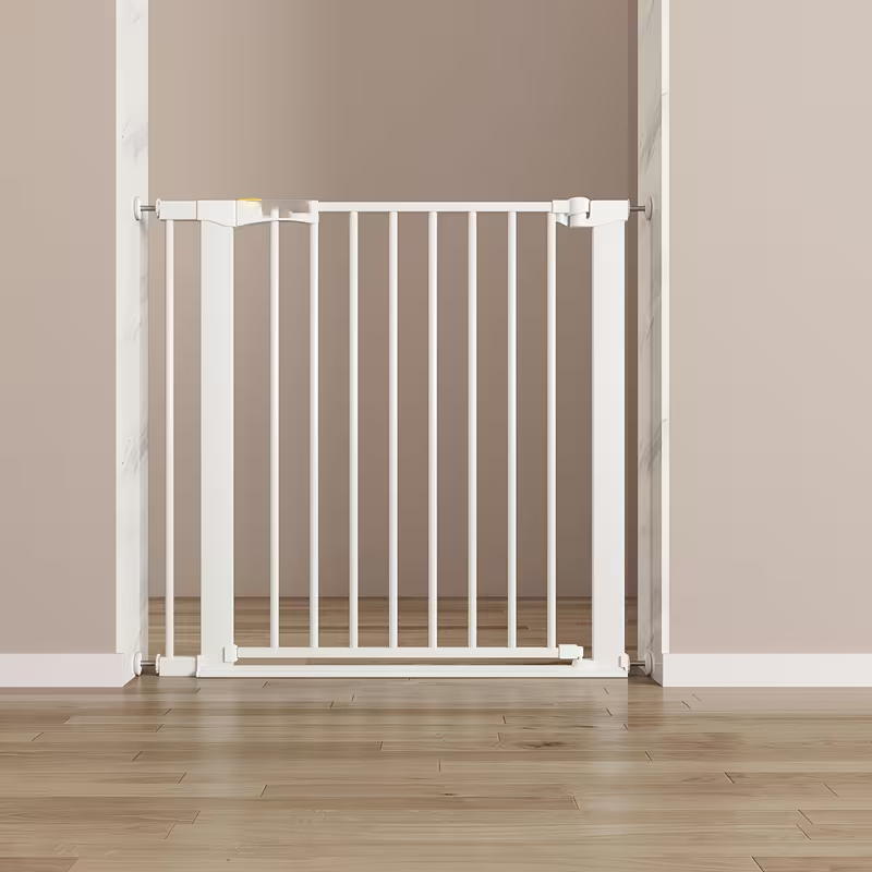 Installation sans effort et passage pratique La porte bébé et chien avec fermeture automatique Featu
