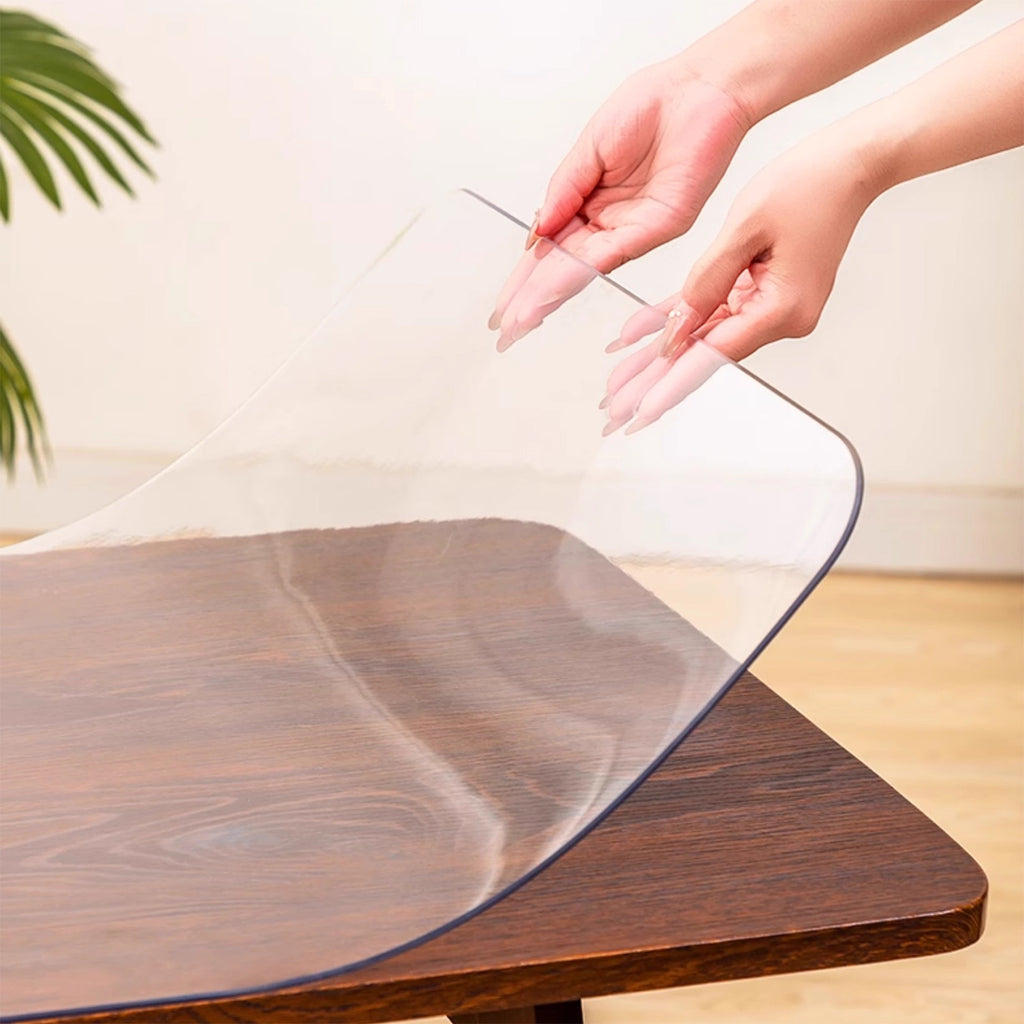 Protecteur de table transparent -1,5mm Épaisseur étanche Couverture de table en PVC résistant pour Dinin