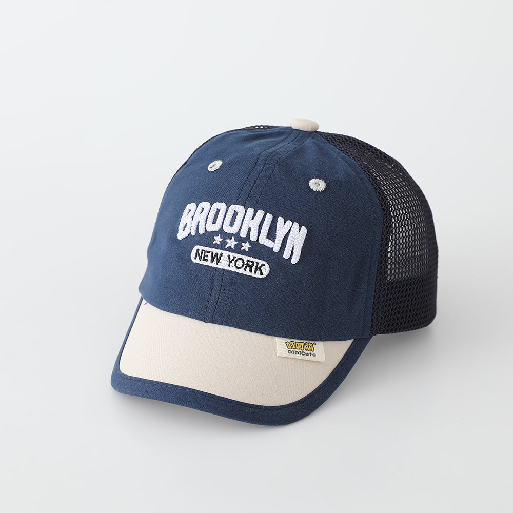 Été Garçons et filles Colorful Mesh Respirant Lettre délicate Broderie Casquette de baseball Wit