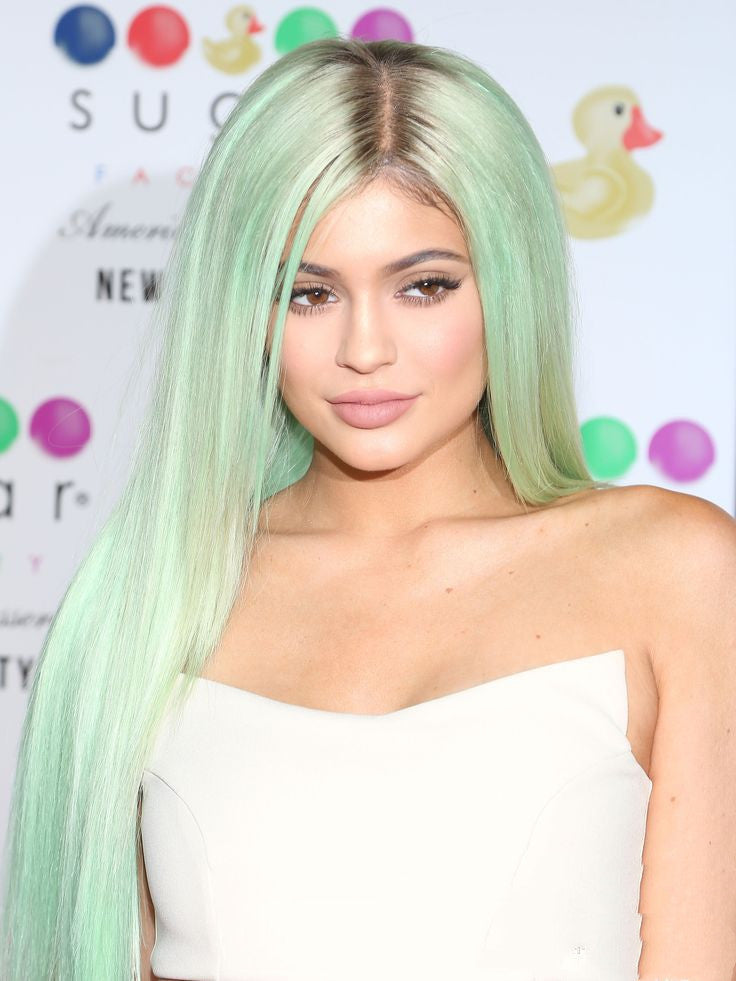 Cheveux ronds et grands teints de scalp, longs et droits