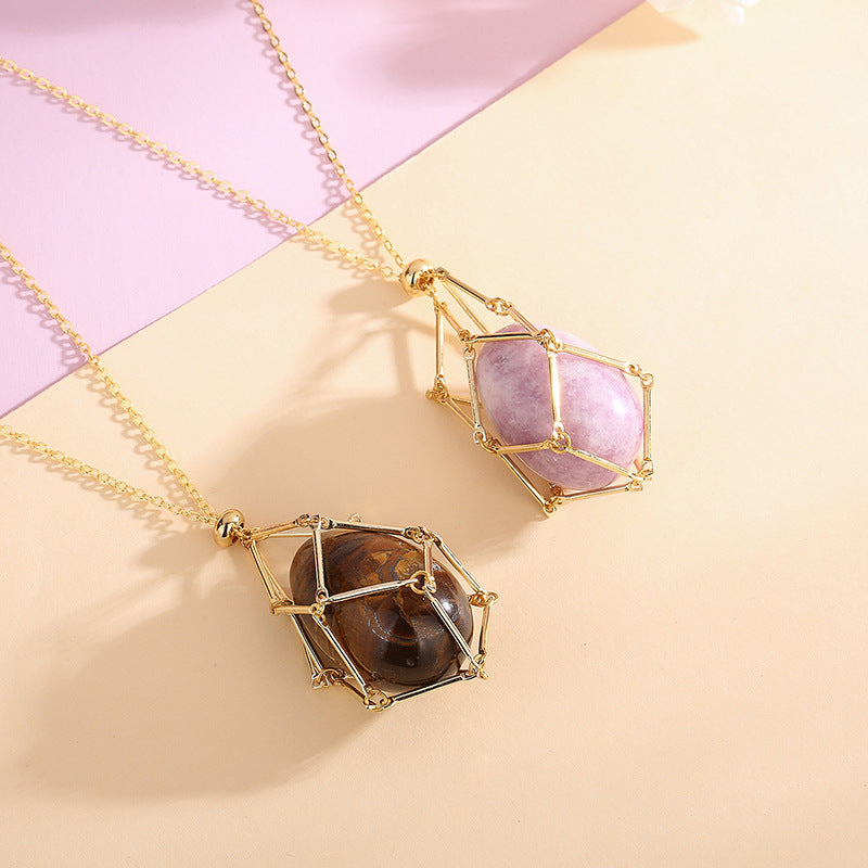Ressort de l'énergie naturelle Pendentif en cristal Ins Niche Design Valentines Day Bag Sac Collier de paix