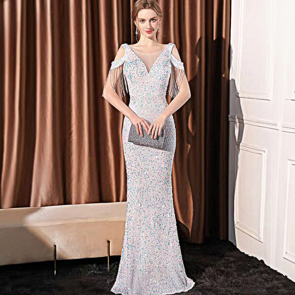 Robe de queue de poisson mince longue paille