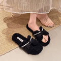 Pantoufles en fourrure pour femmes