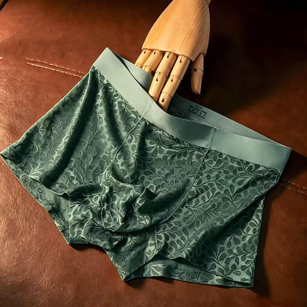 Sans couture Ice-silk Hommes Sous-vêtements Bare-feel Dentelle Sexy
