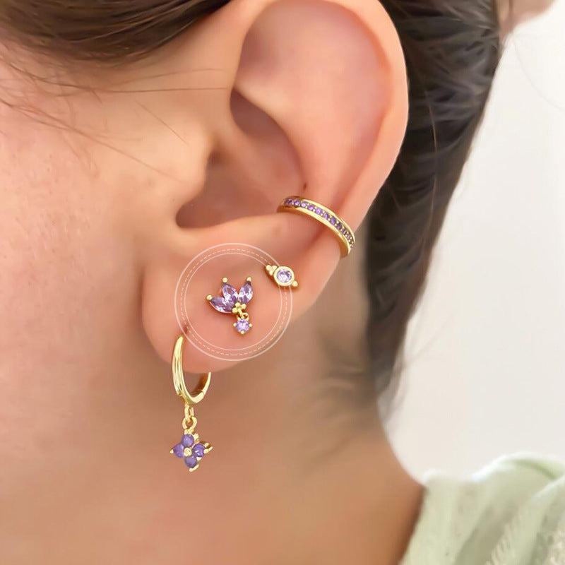 S925 Boucles d'oreilles à aiguille en argent avec conception de papillon de Zircon
