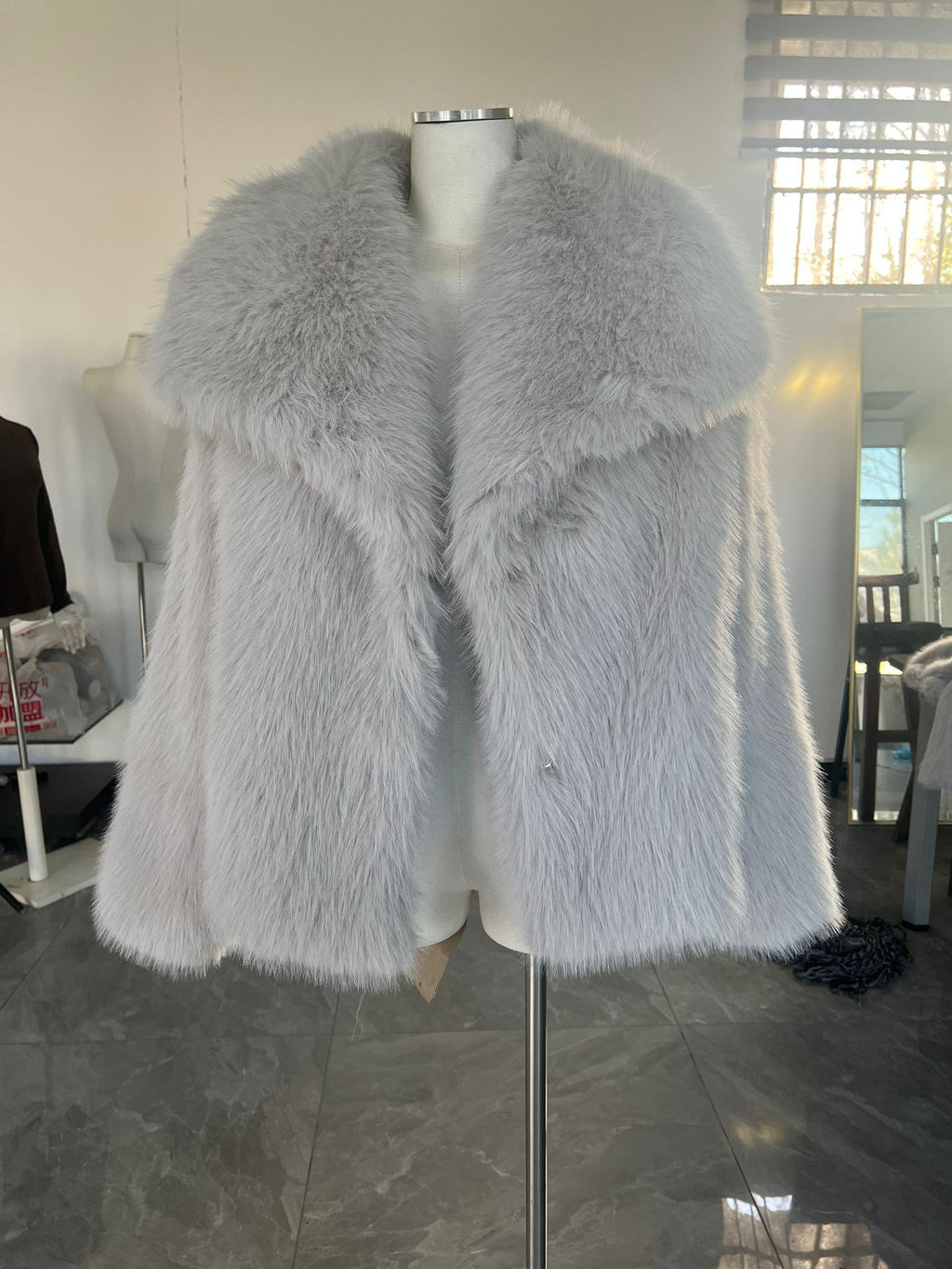 Manteau pour femmes européennes et américaines