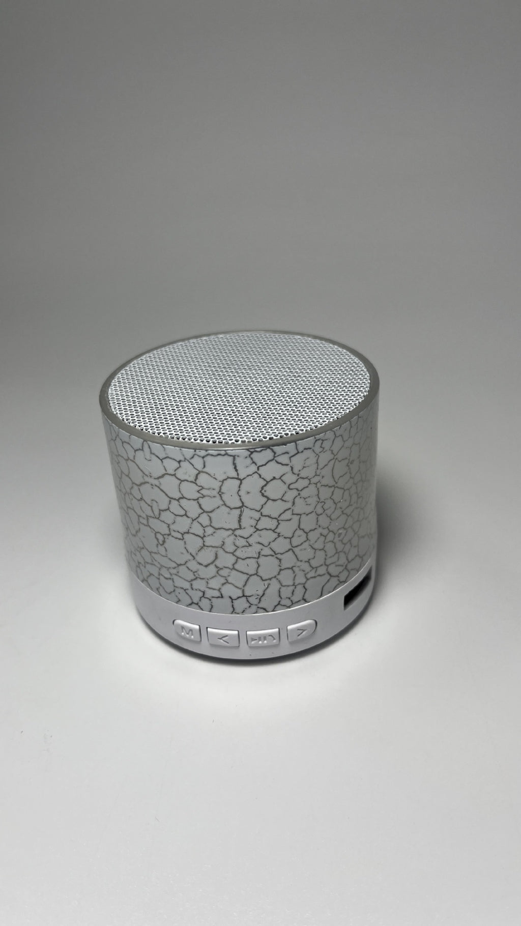 A9 Mini haut-parleur Bluetooth craqué - Portable sous-woofer avec lumière LED