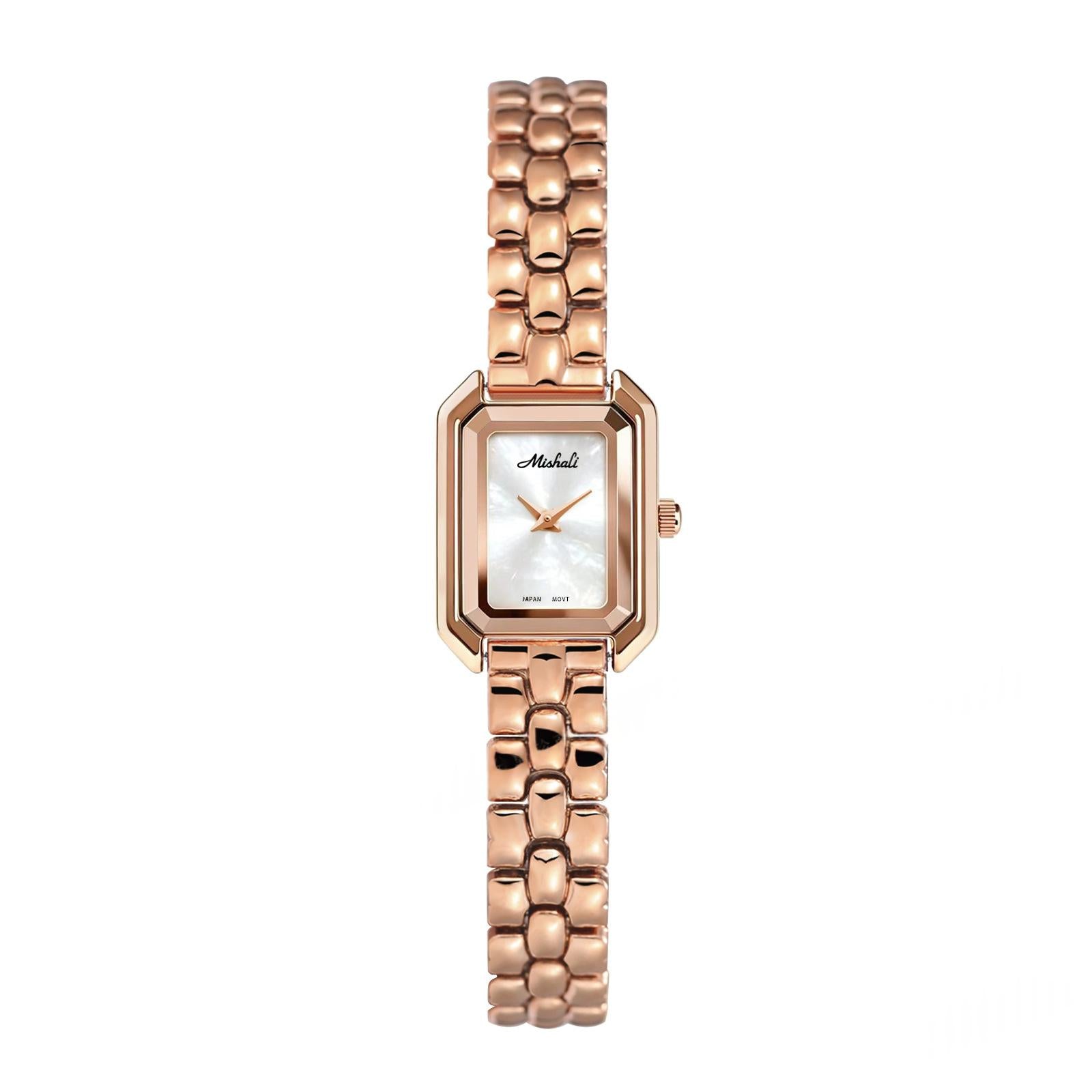 Montre carrée cnspirée avec une bande en acier
