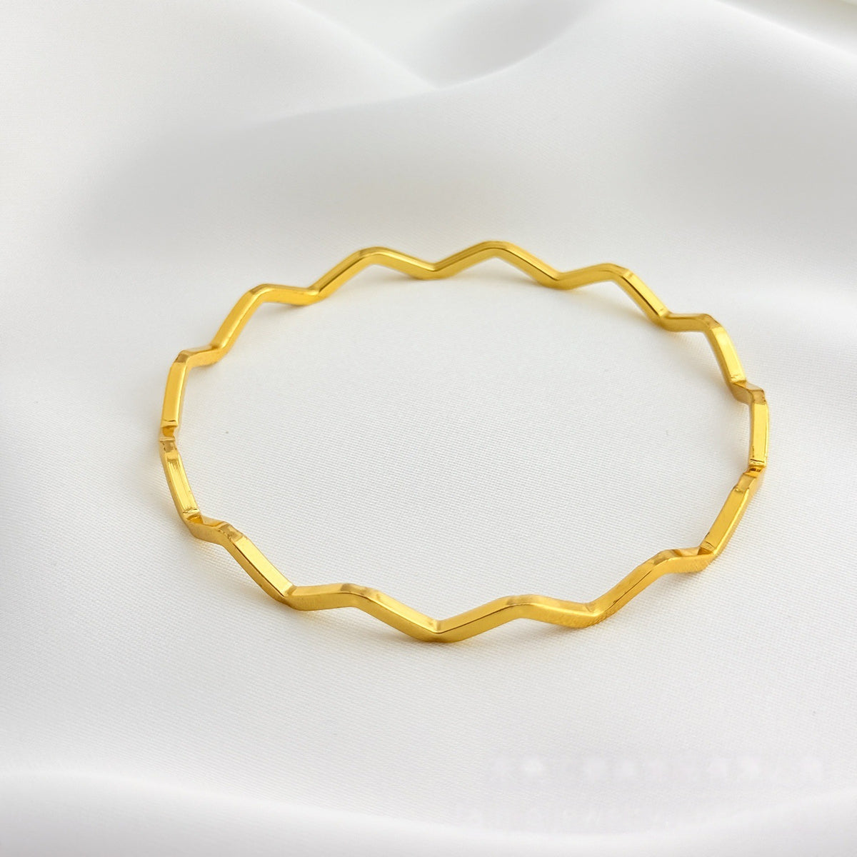 Bracelets en acier inoxydable simple dans plusieurs styles
