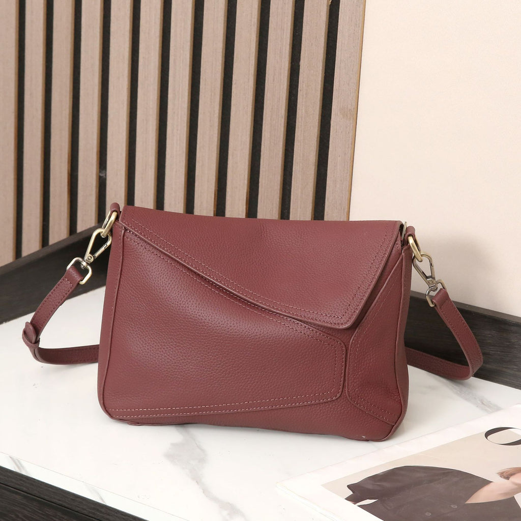 Première couche Cowhide Épaule et sac en cuir véritable modelé Et minimaliste