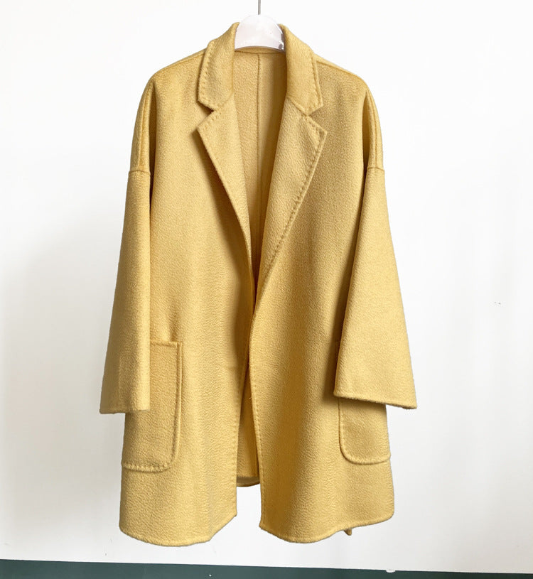 Manteau à double face en laine de longueur moyenne