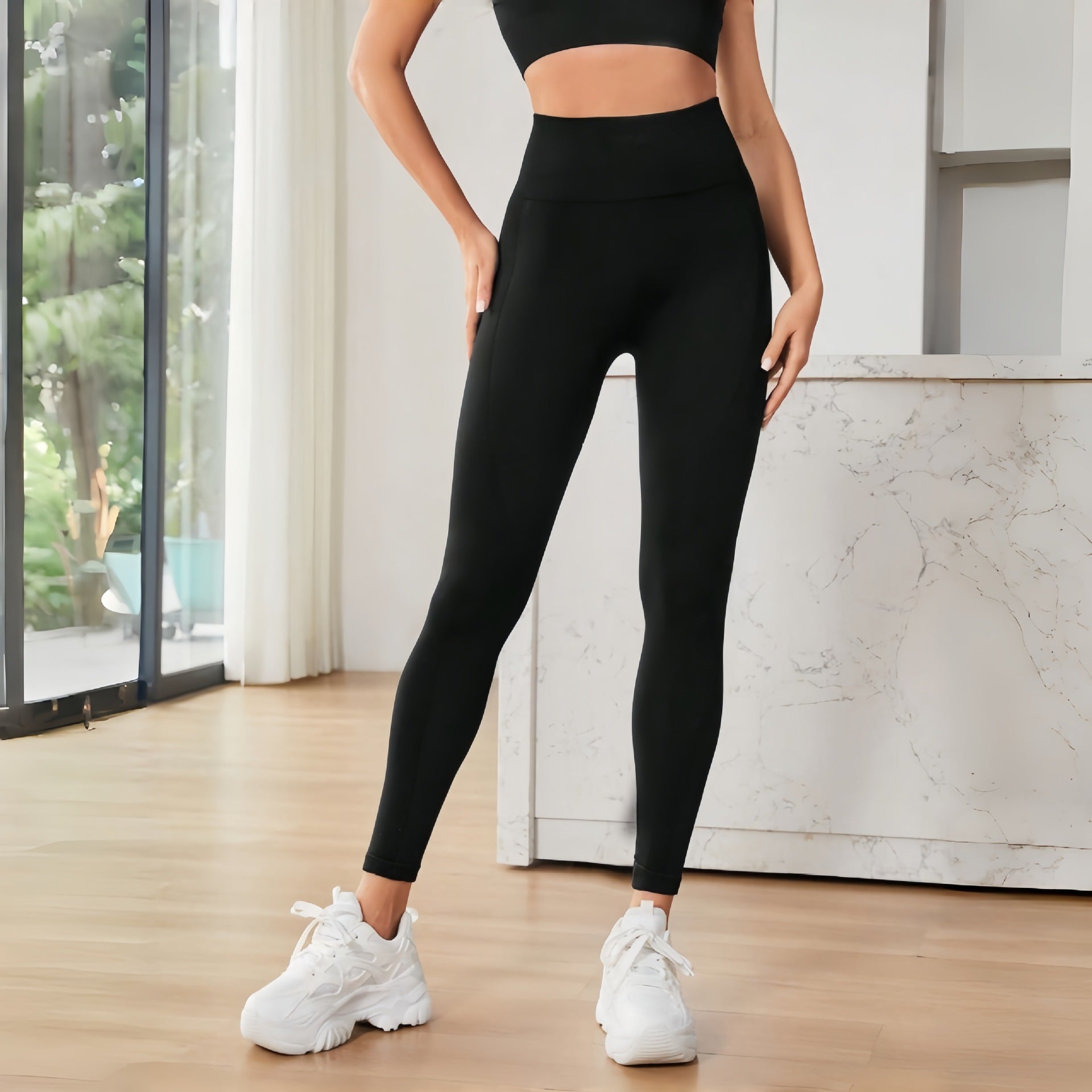 Pantalons de sport à la pointe haute pour femmes