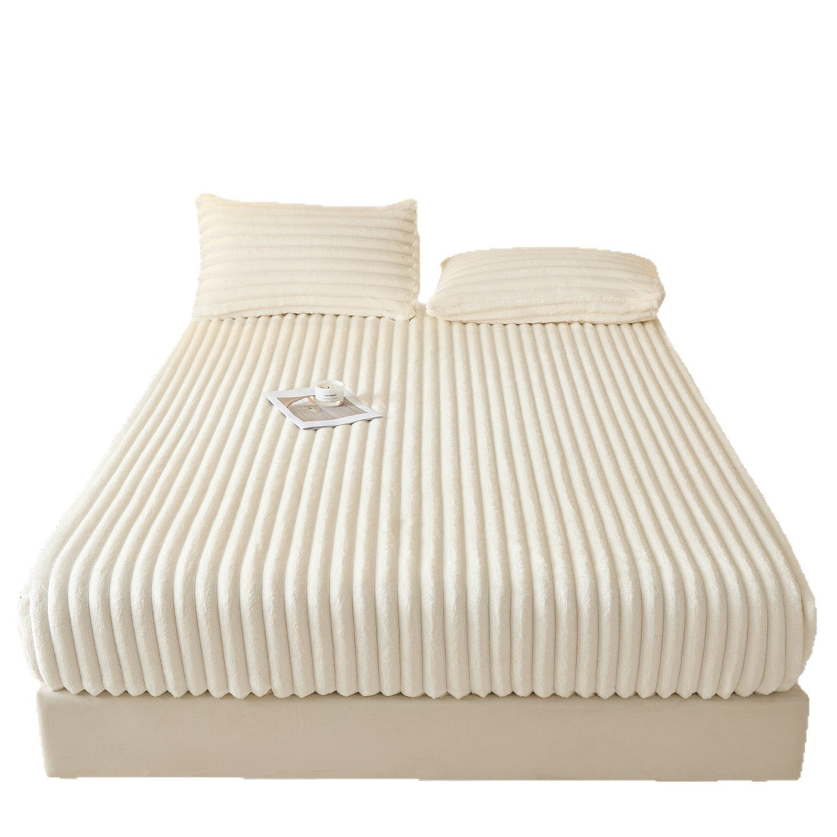 Fleece-lined bed sheet