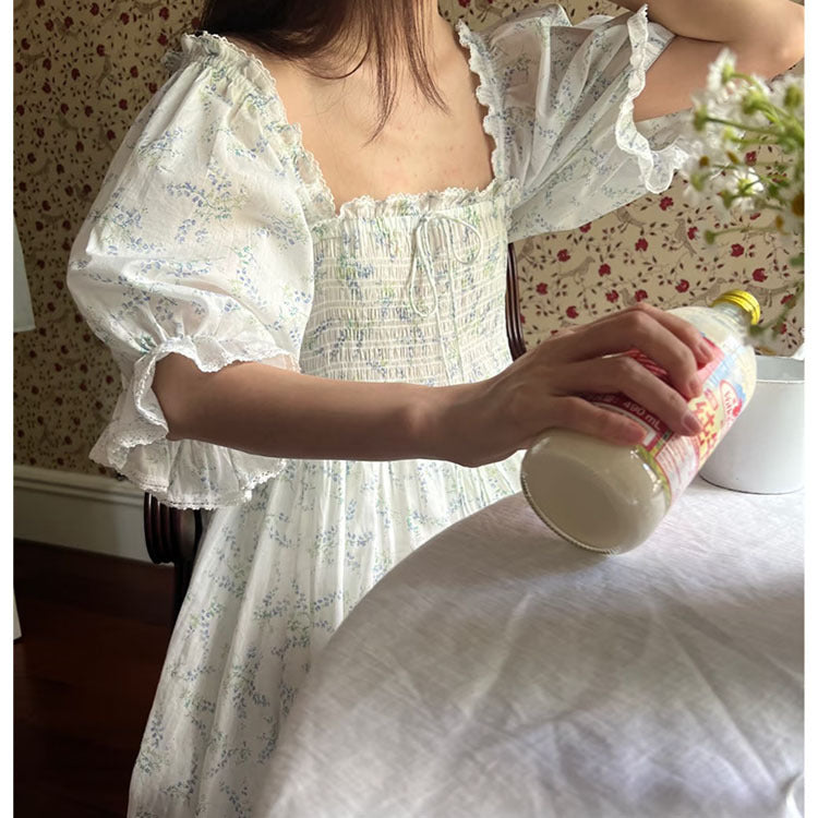 La jupe Fée Florale peut être déchirée en dehors des vêtements de maison pour filles françaises