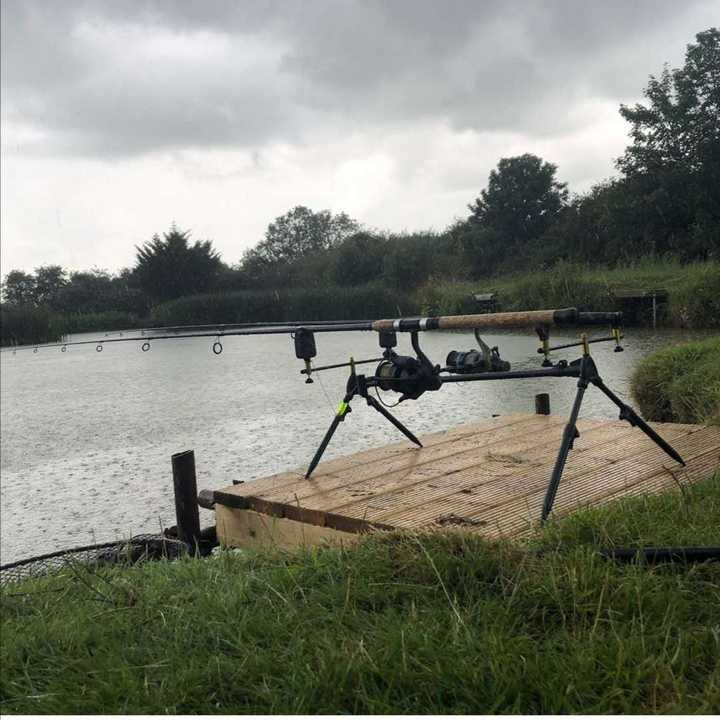 Battery Library Fishing ground Fishing outlet Aluminum alloy bracket