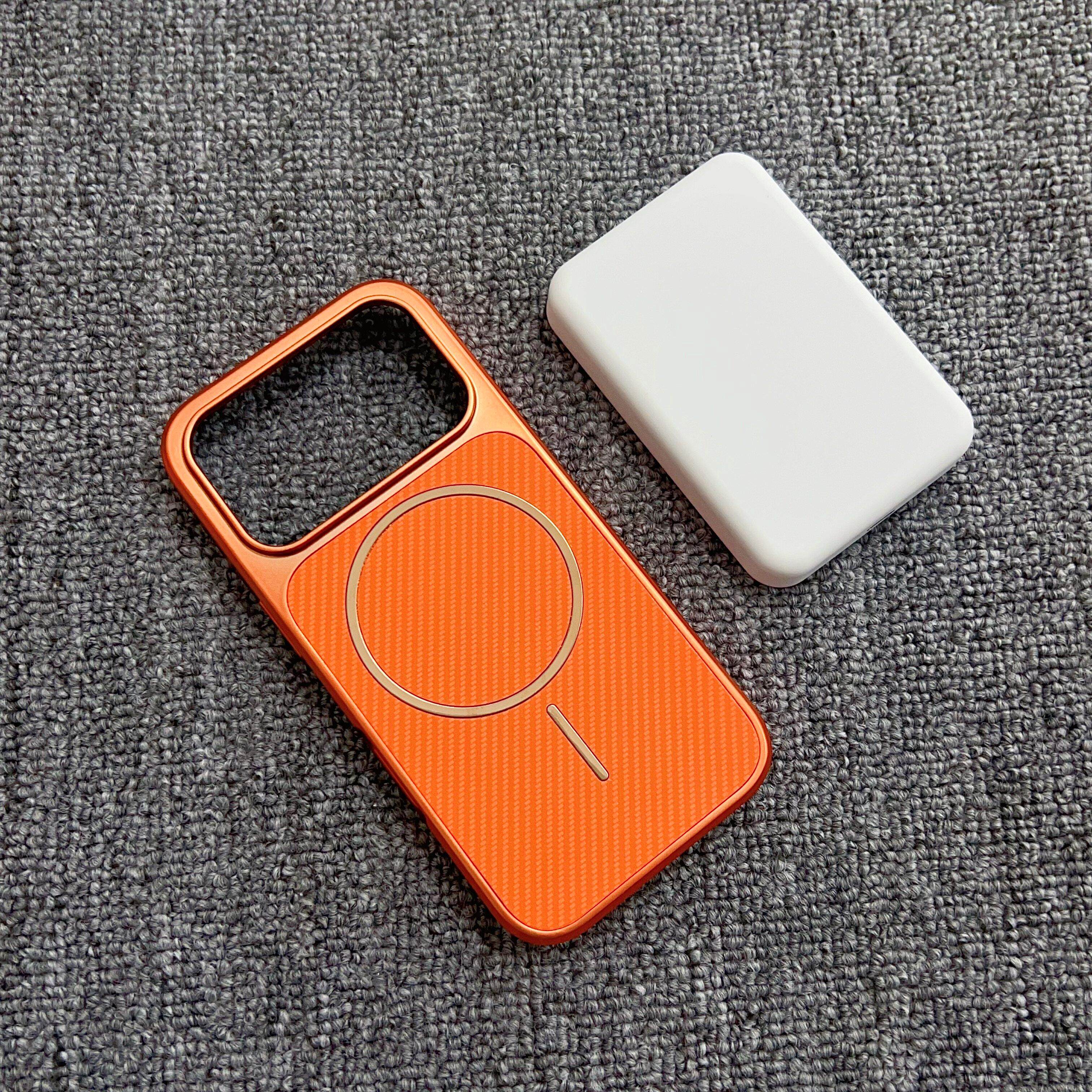 Couverture de protection de charge magnétique pour boîtier de téléphone en fibre de carbone