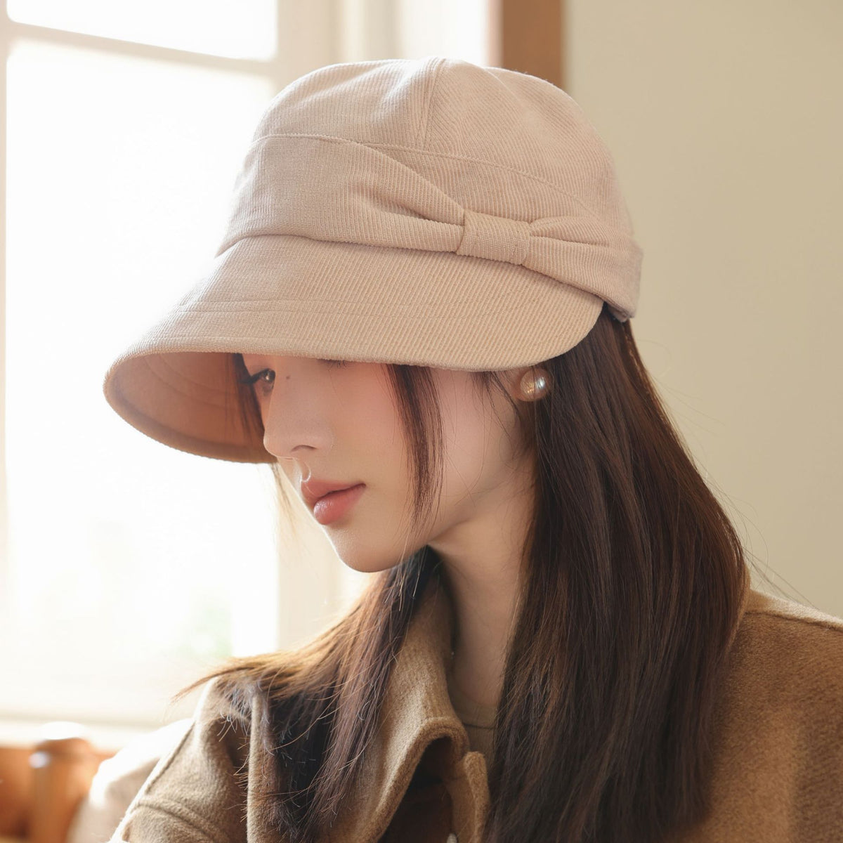 Stylish and warm Korean-style versatile hat