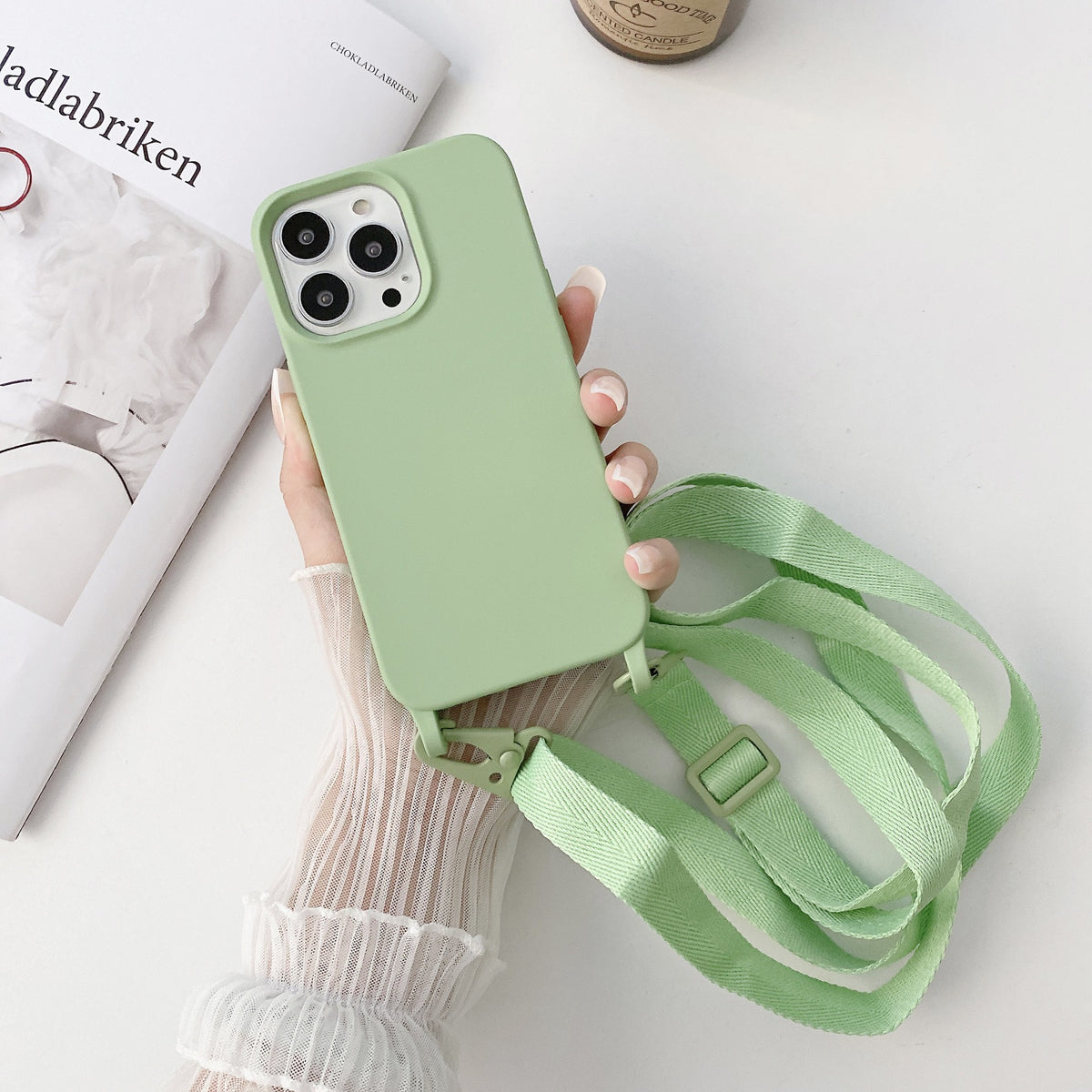 Étui téléphonique en silicone liquide pour lanyard