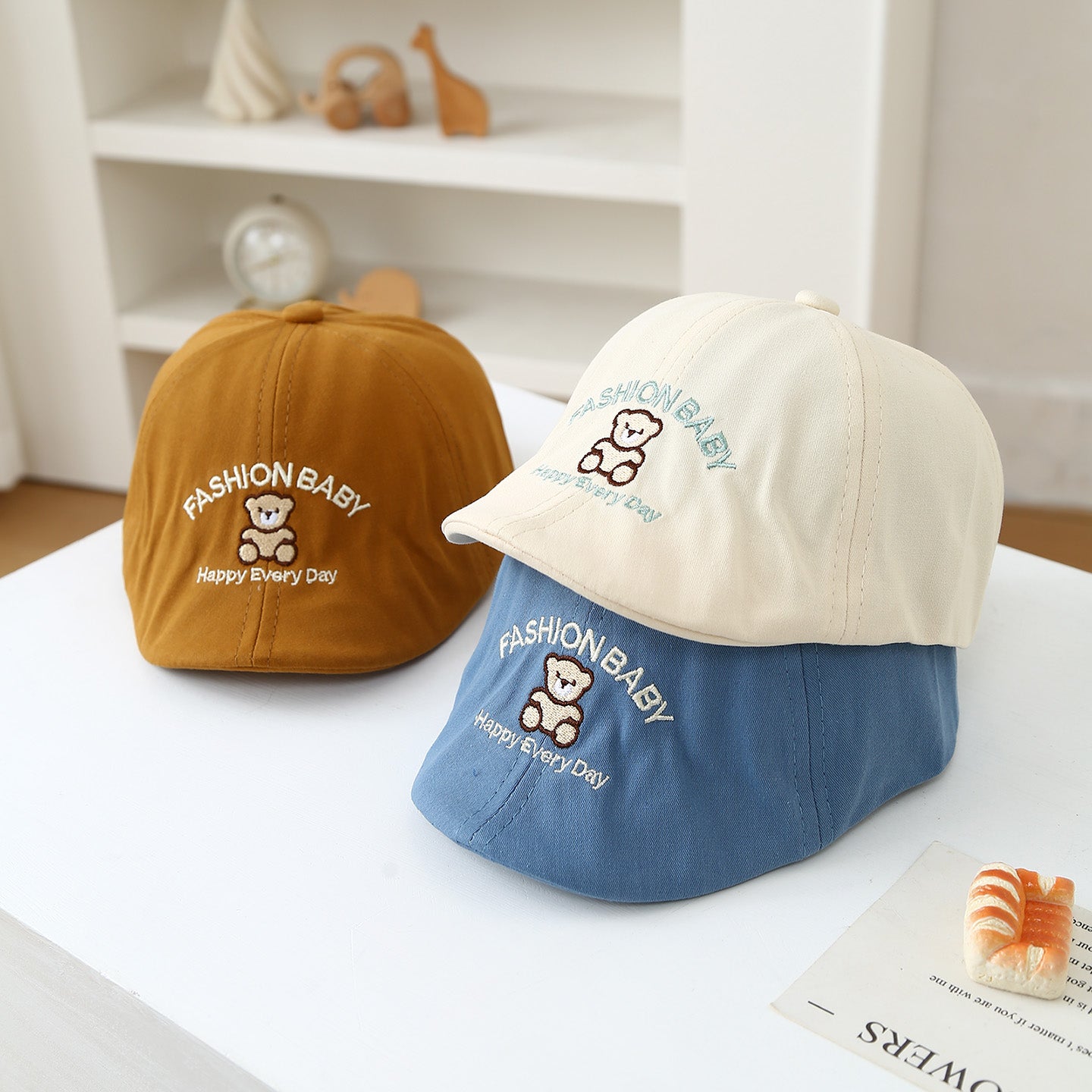 Protection solaire extérieure et ombre H pour les enfants nouvellement conçus