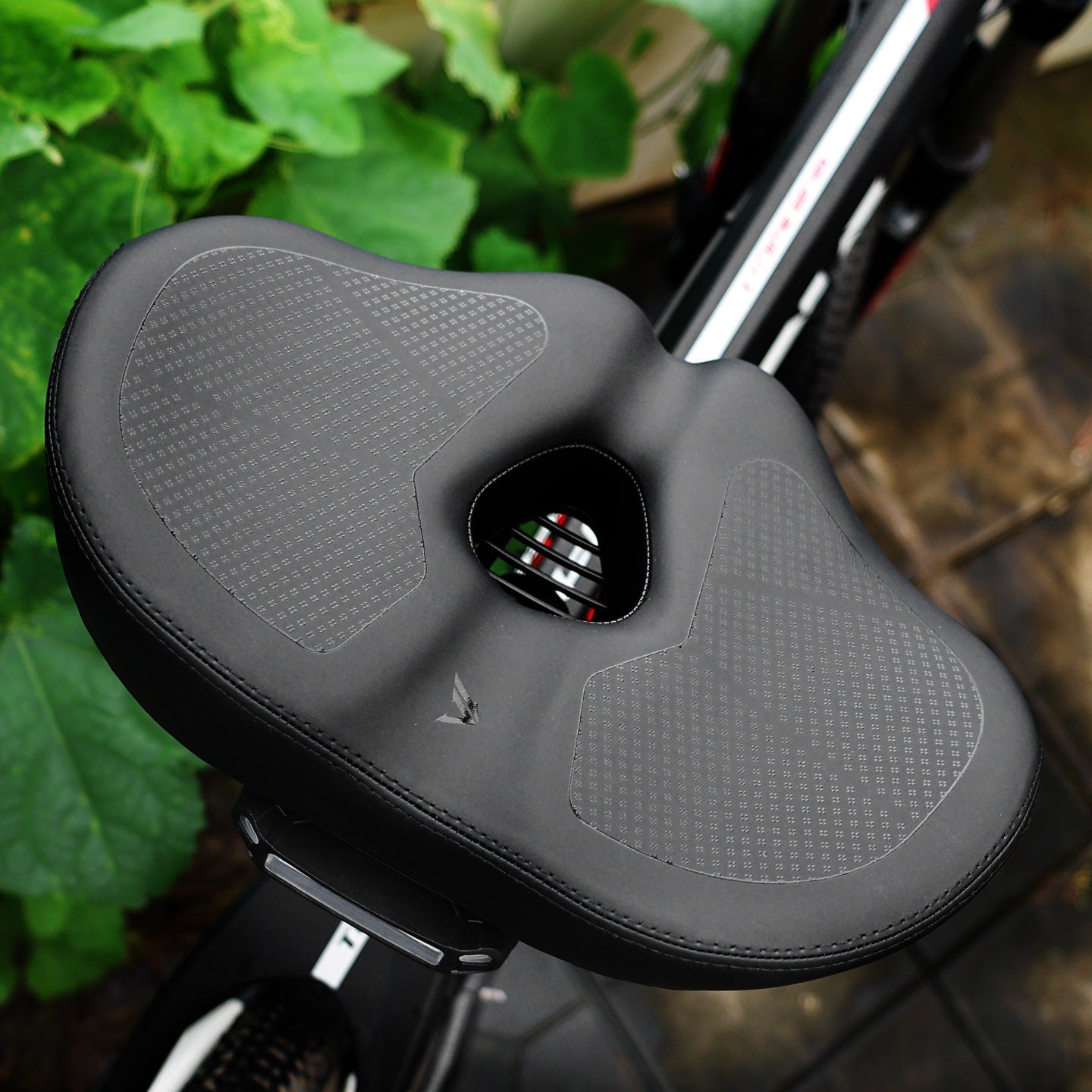 Vélo de montagne en forme de 412 pliant siège de vélo coussin épais étanche Scooter Saddle